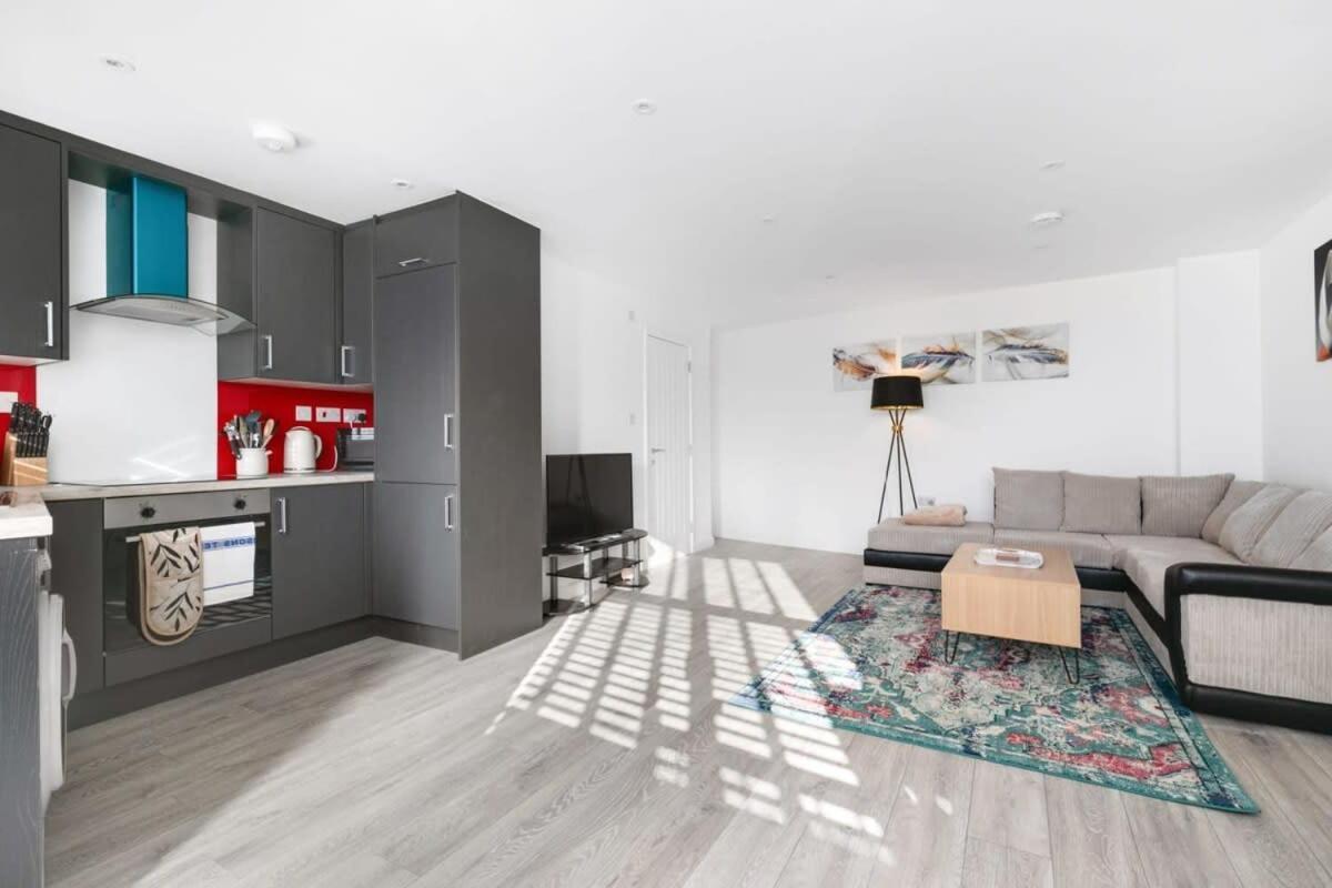 Apartment Smart 1 Bedroom In Woking