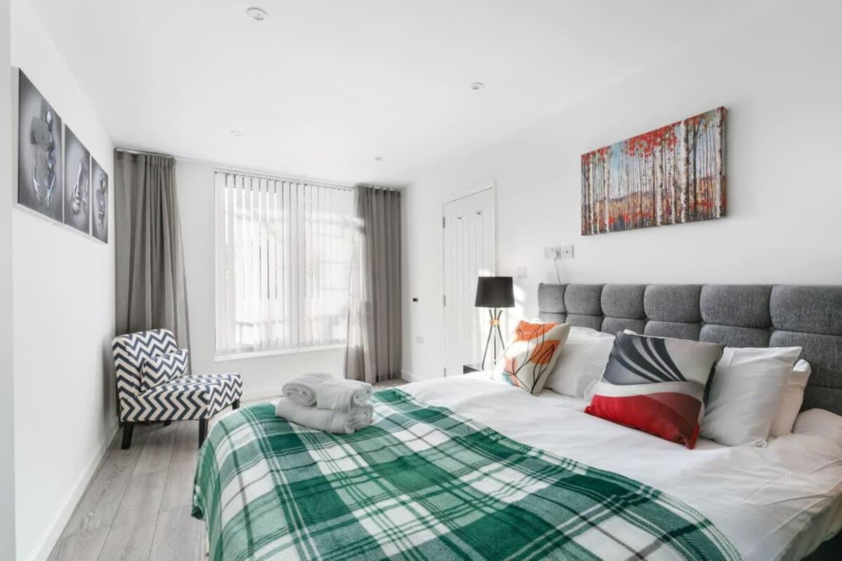 Smart 1 Bedroom In Apartment